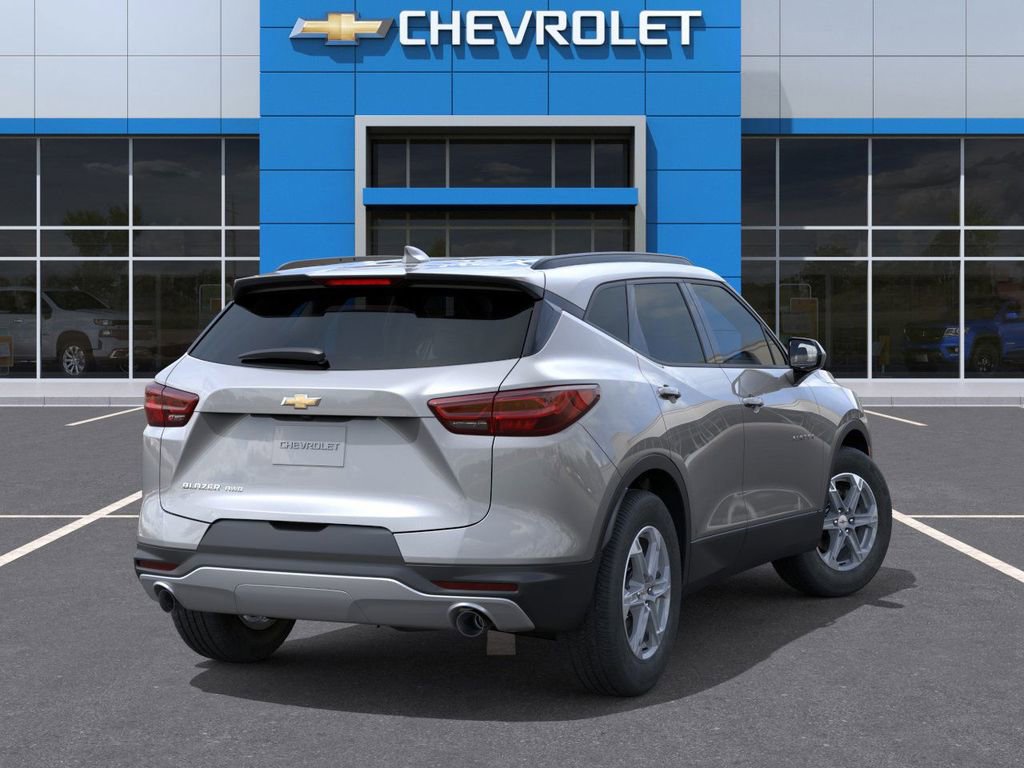 New 2025 Chevrolet Blazer LT w/ Convenience Package AWD/4WD image 4