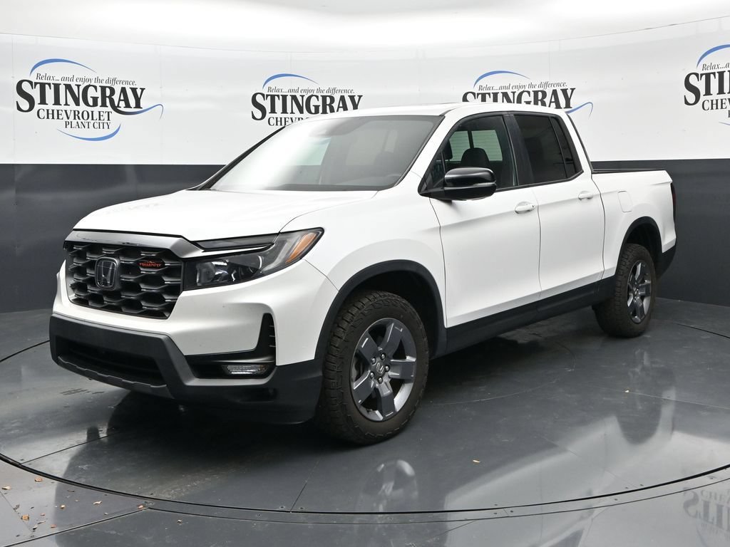 Used 2024 Honda Ridgeline TrailSport image 3
