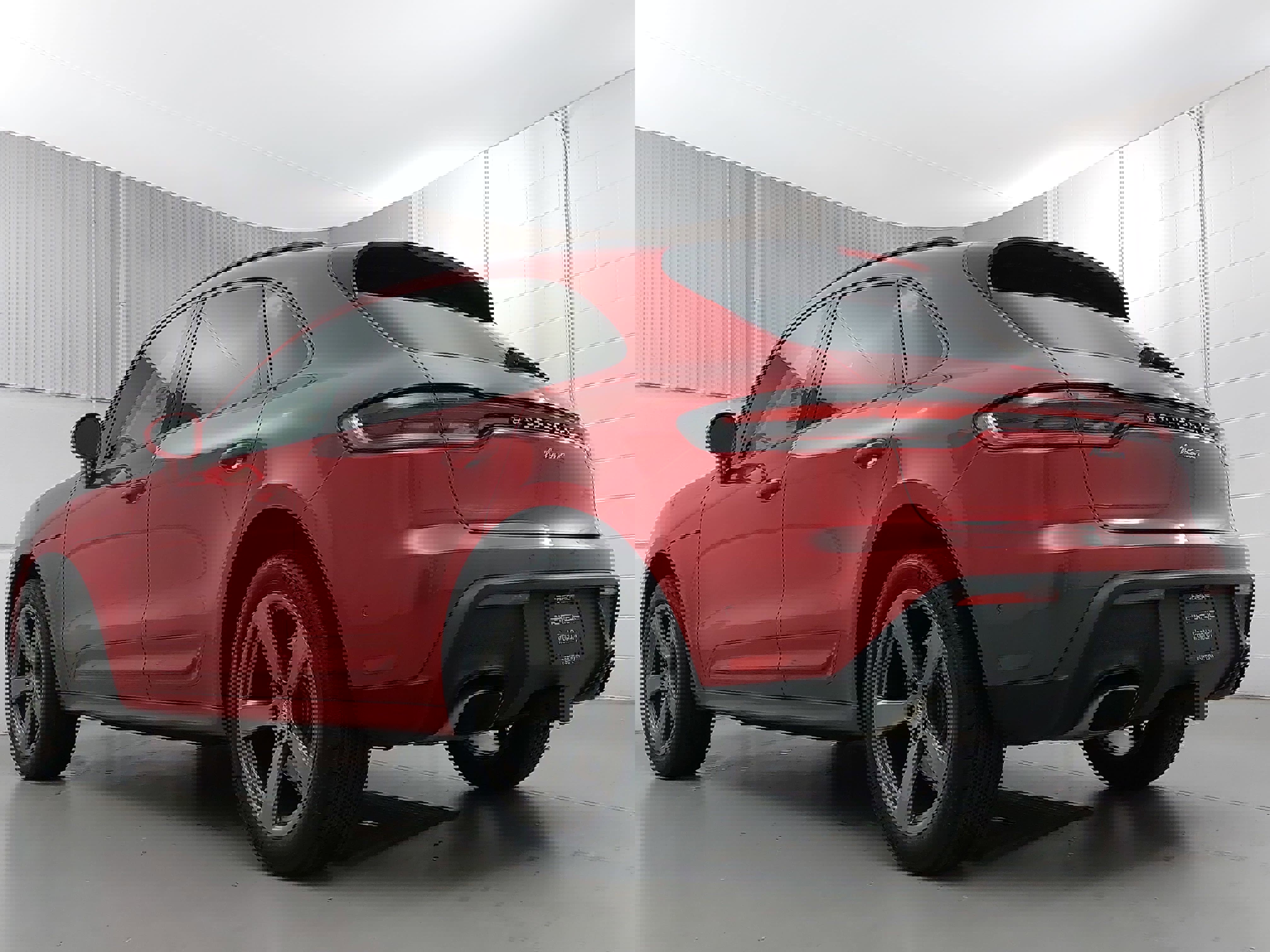 Certified 2024 Porsche Macan image 3