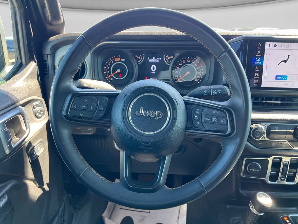 Used 2024 Jeep Wrangler Unlimited Sport AWD/4WD image 15