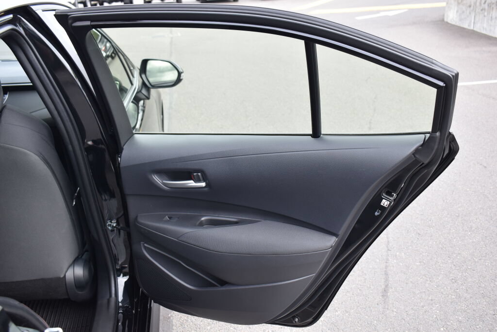 Certified 2026 Toyota Corolla SE FWD image 22
