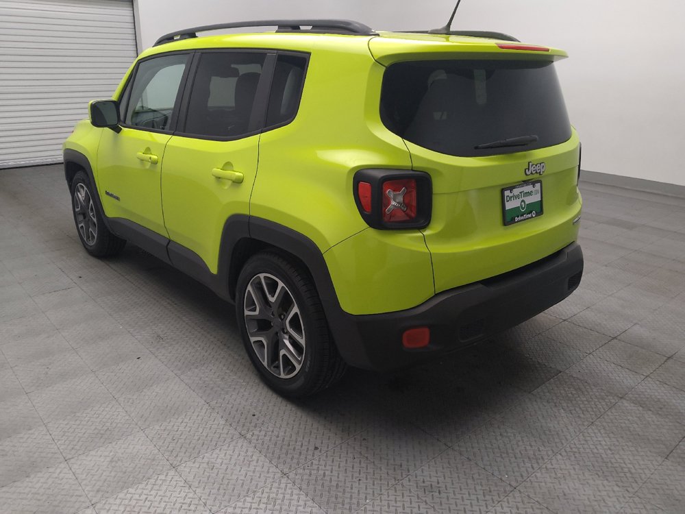 Used 2017 Jeep Renegade Latitude w/ Popular Equipment Group FWD image 5