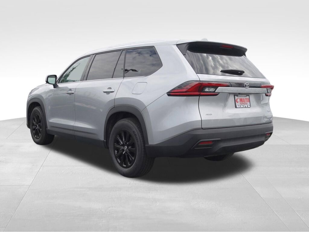 Certified 2025 Toyota Grand Highlander AWD image 6
