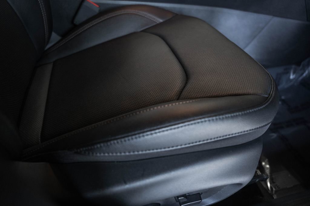 Used 2024 Jeep Compass Limited w/ Elite Group image 41