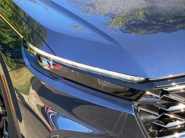 Used 2025 Honda CR-V Sport-L image 4
