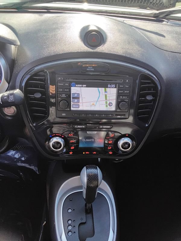 Used 2014 Nissan Juke SL AWD/4WD image 12