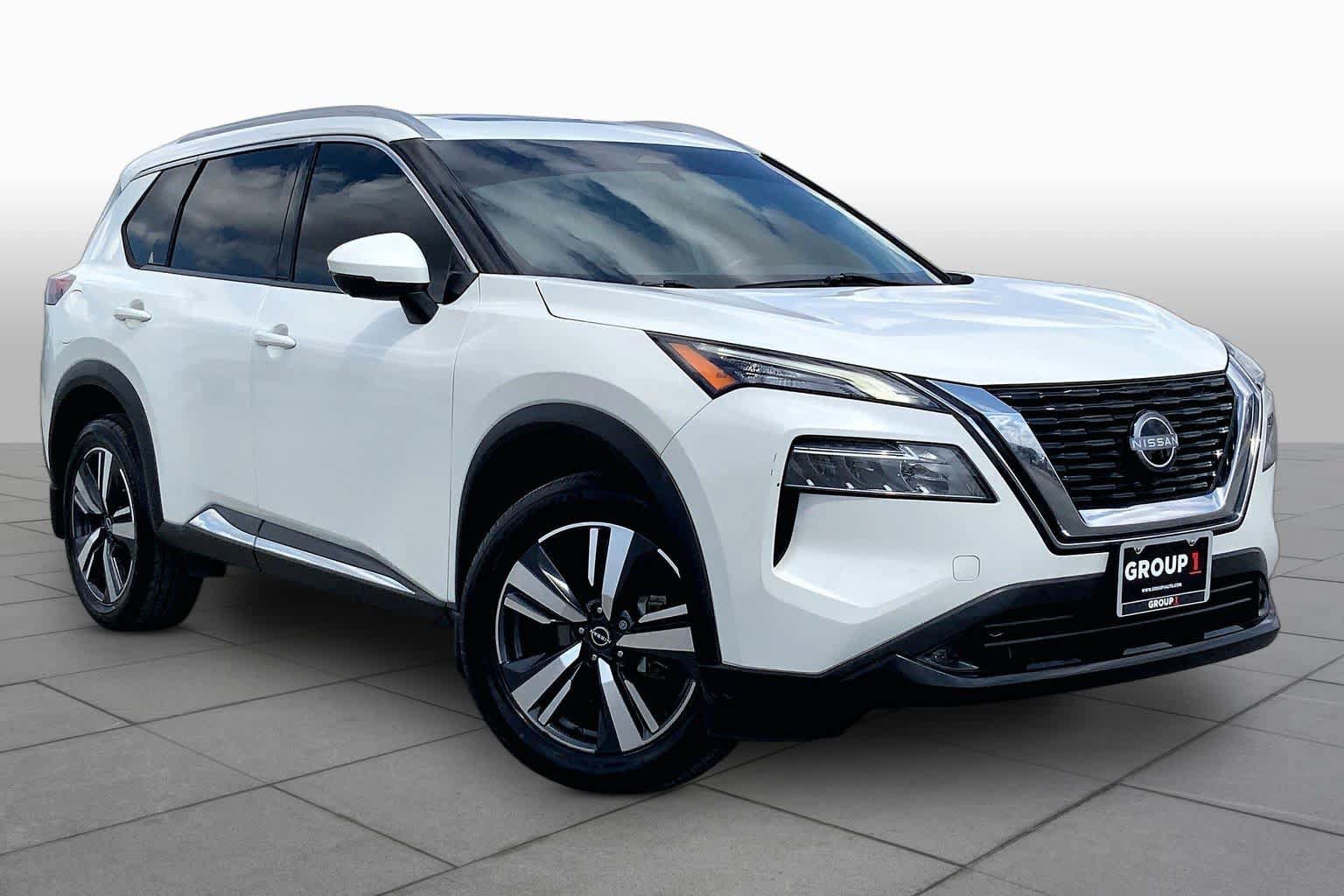 Used 2022 Nissan Rogue SL FWD image 3