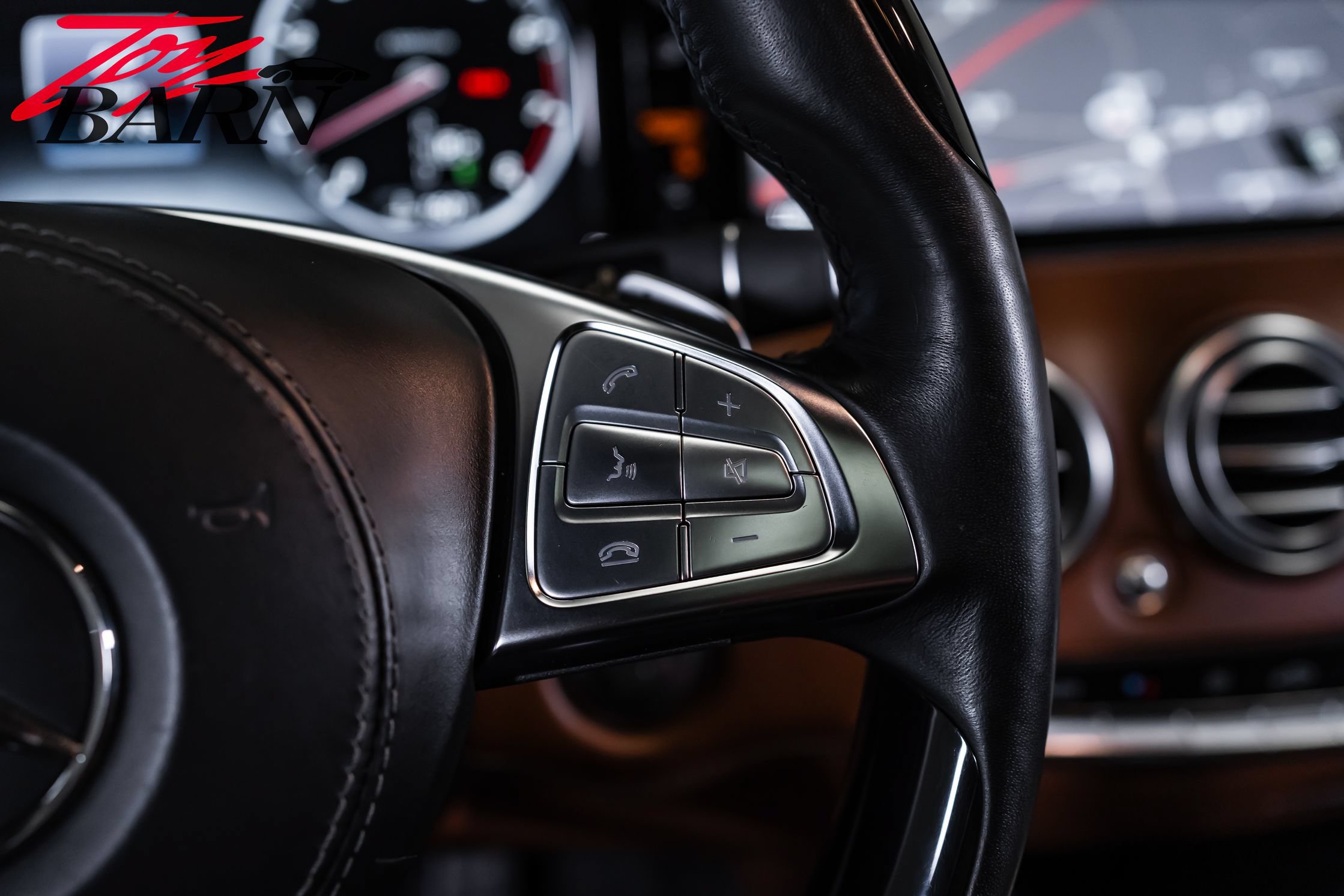 Used 2015 Mercedes-Benz S 550 4MATIC Coupe image 35