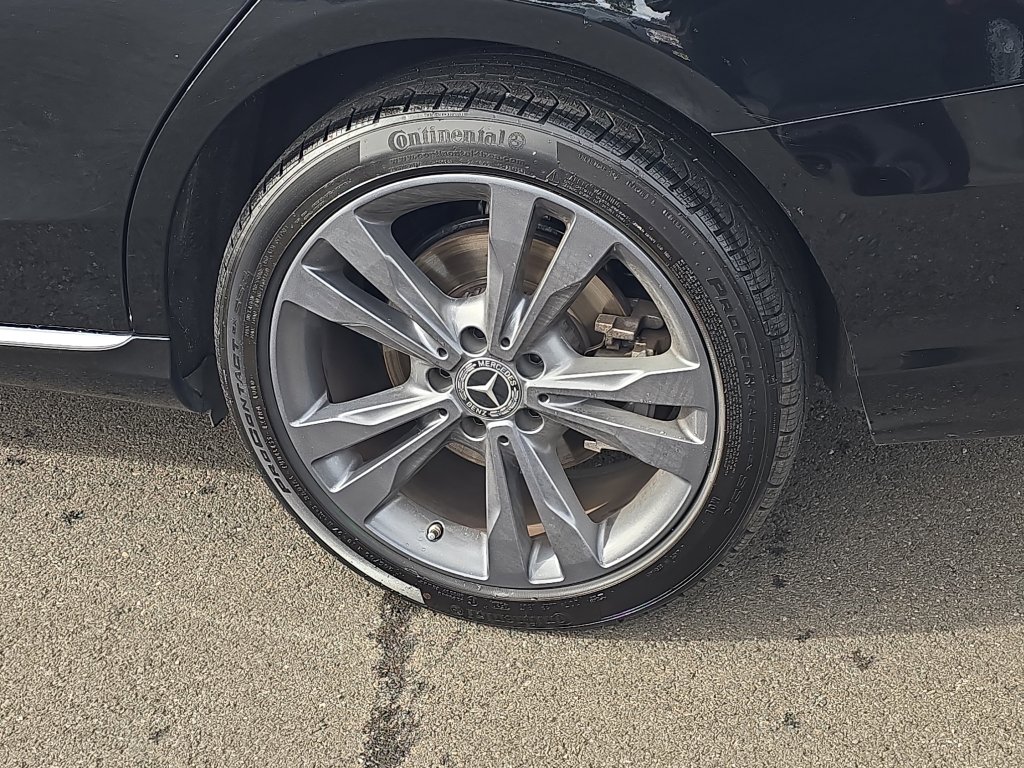 Used 2021 Mercedes-Benz C 300 4MATIC Sedan image 10