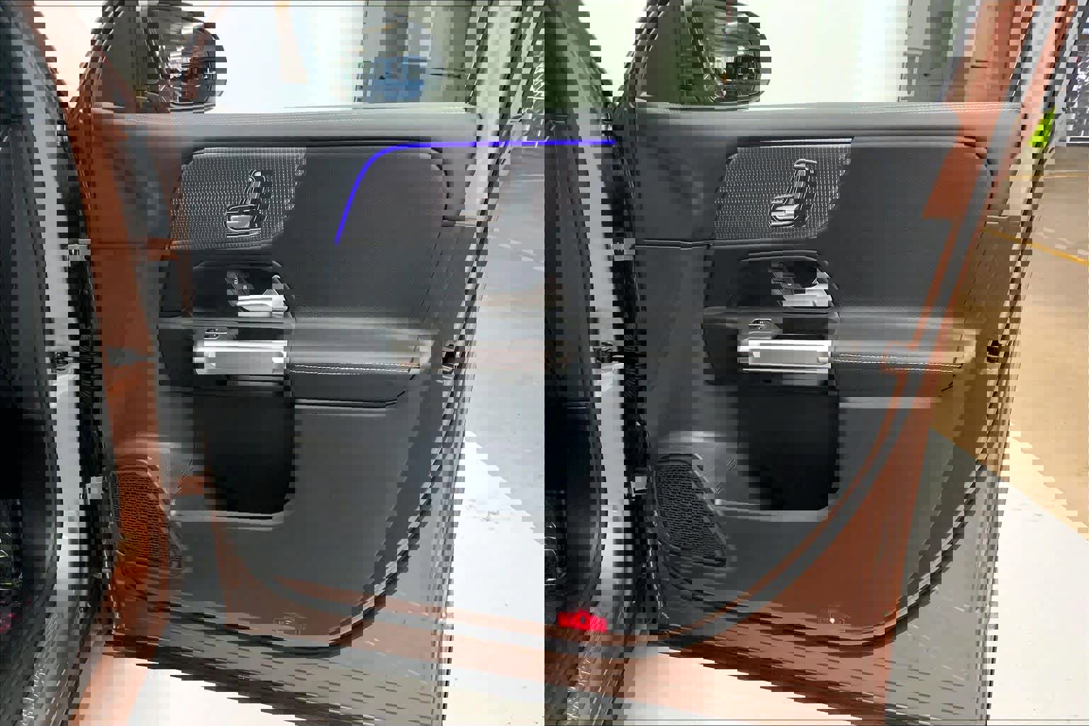 Certified 2023 Mercedes-Benz GLB 250 image 9