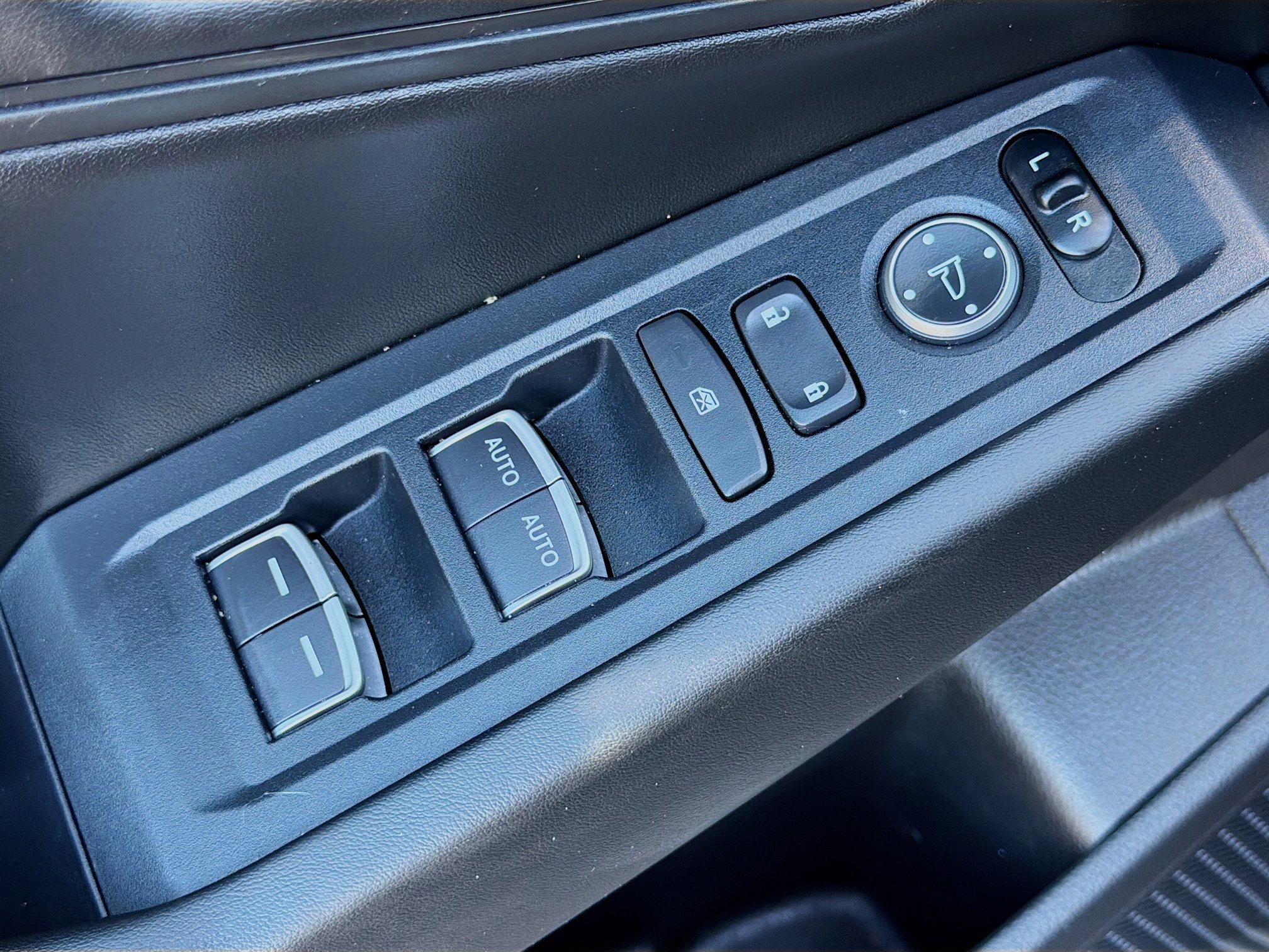 Used 2024 Honda Accord EX-L image 20