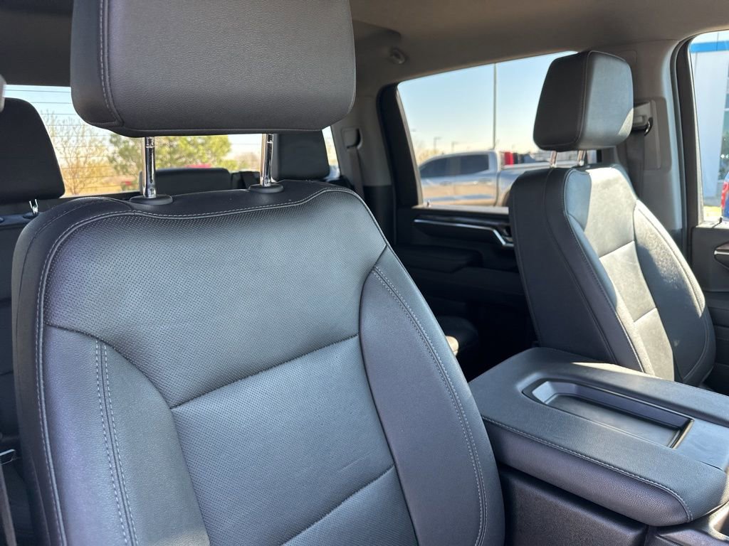 Used 2024 Chevrolet Silverado 2500 LTZ image 27