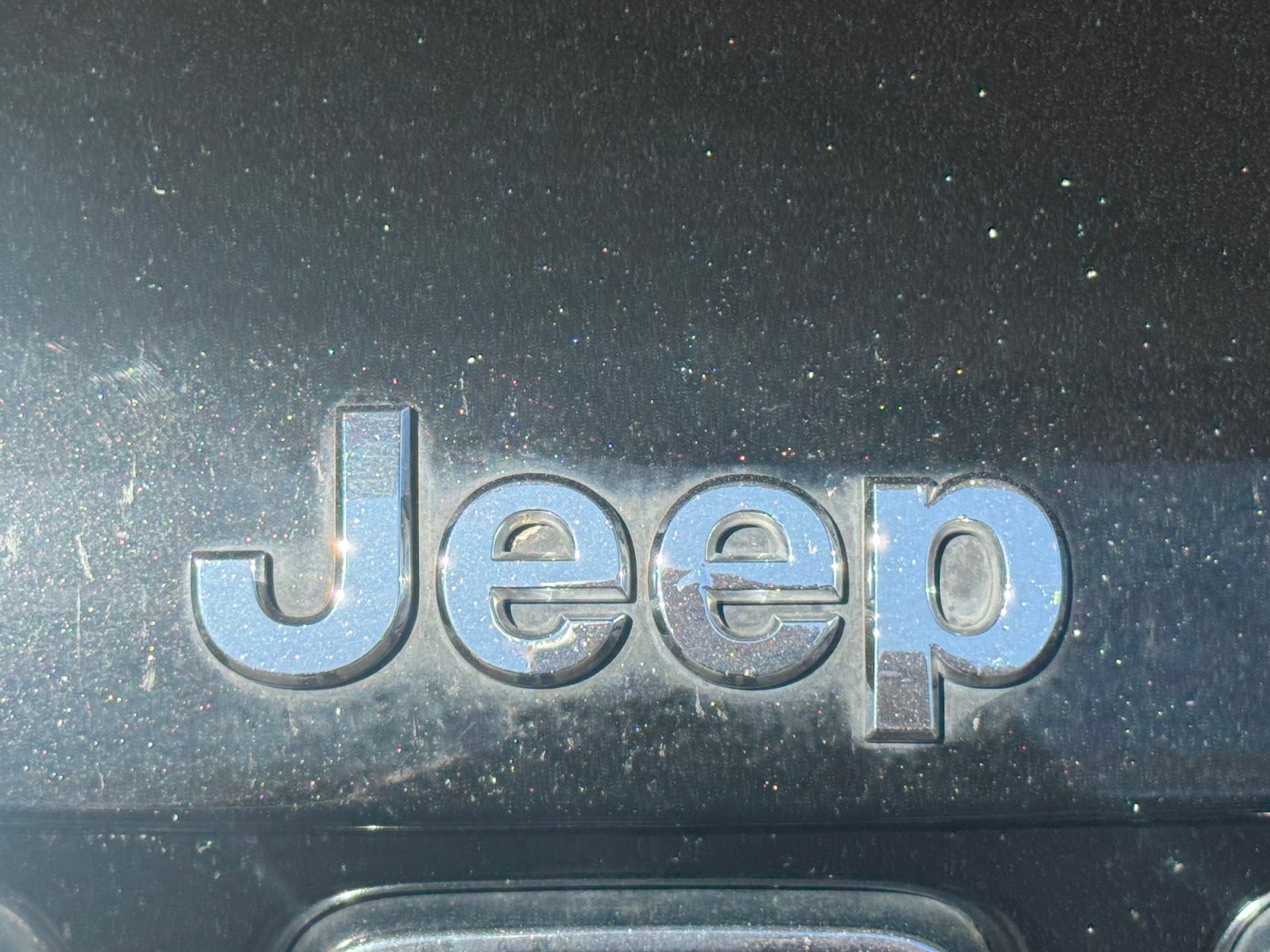 Used 2018 Jeep Compass Latitude w/ Popular Equipment Group FWD image 34