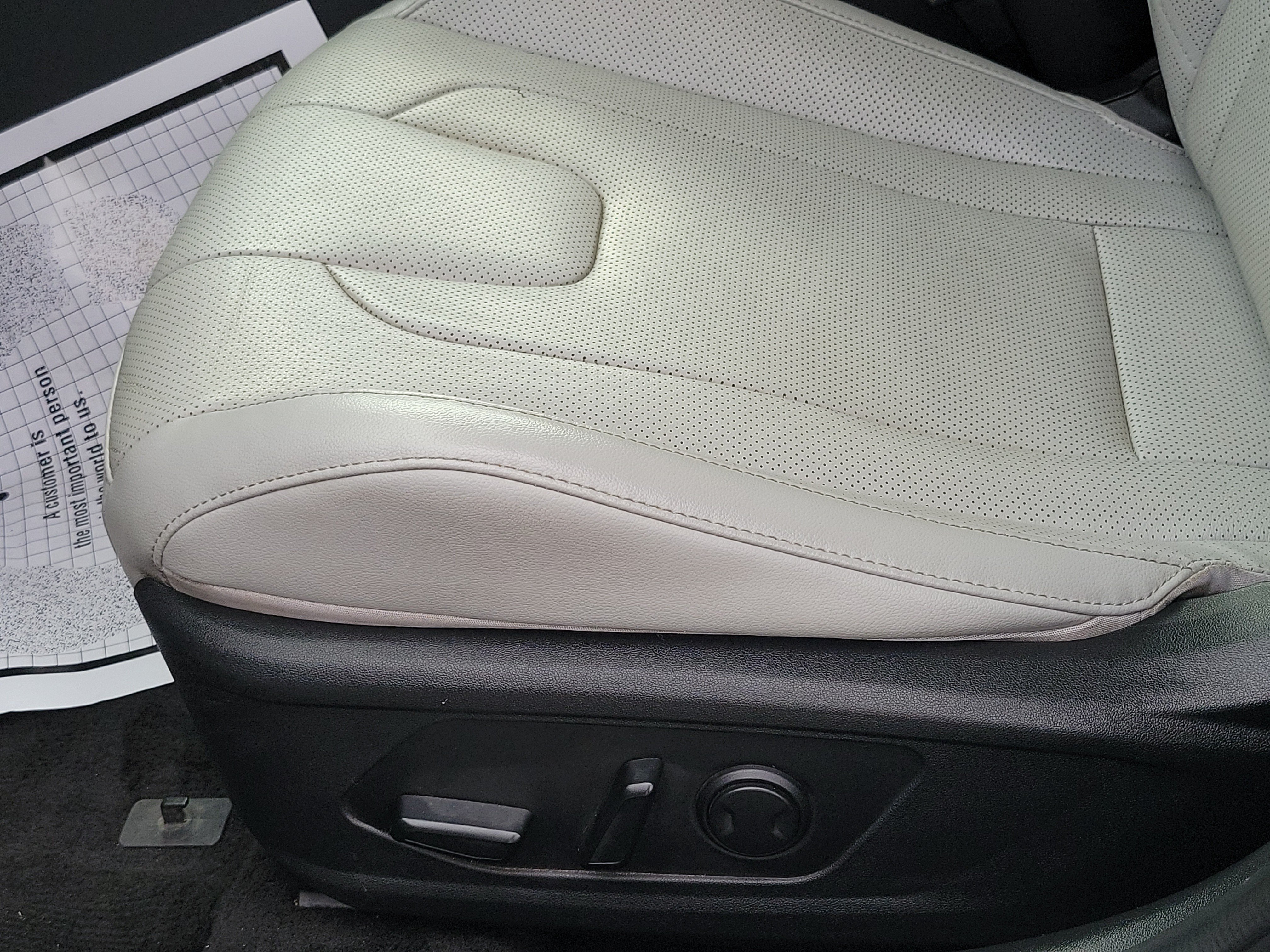 Certified 2023 Hyundai Elantra Limited w/ Cargo Package FWD image 19