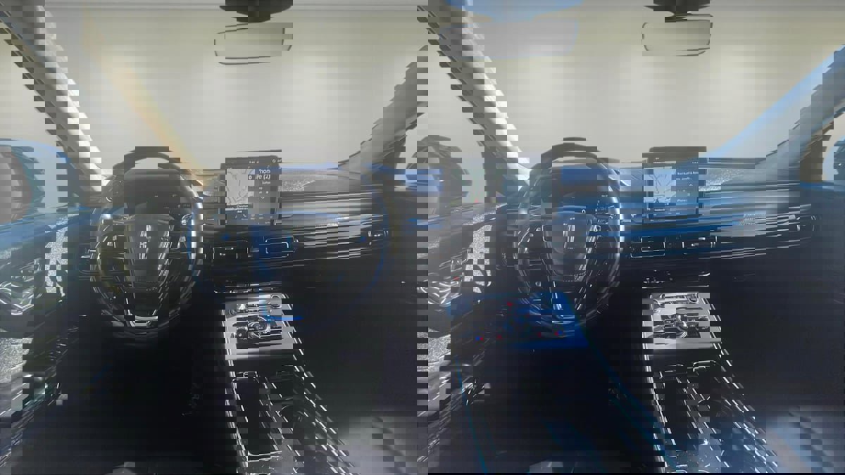 Used 2022 Lincoln Aviator AWD image 10