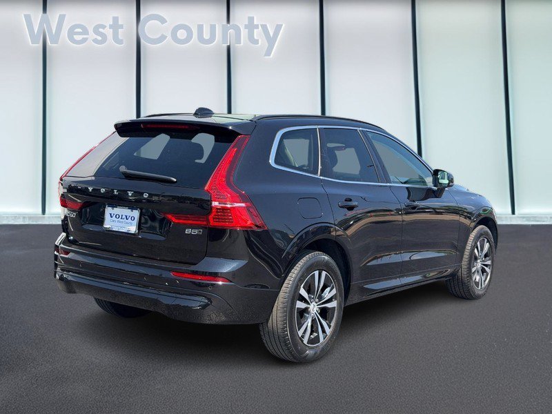 Used 2023 Volvo XC60 B5 Core AWD/4WD image 4