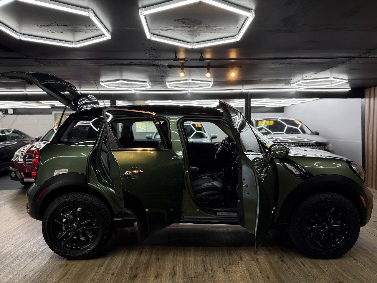 Used 2016 MINI Cooper Countryman S AWD/4WD image 12
