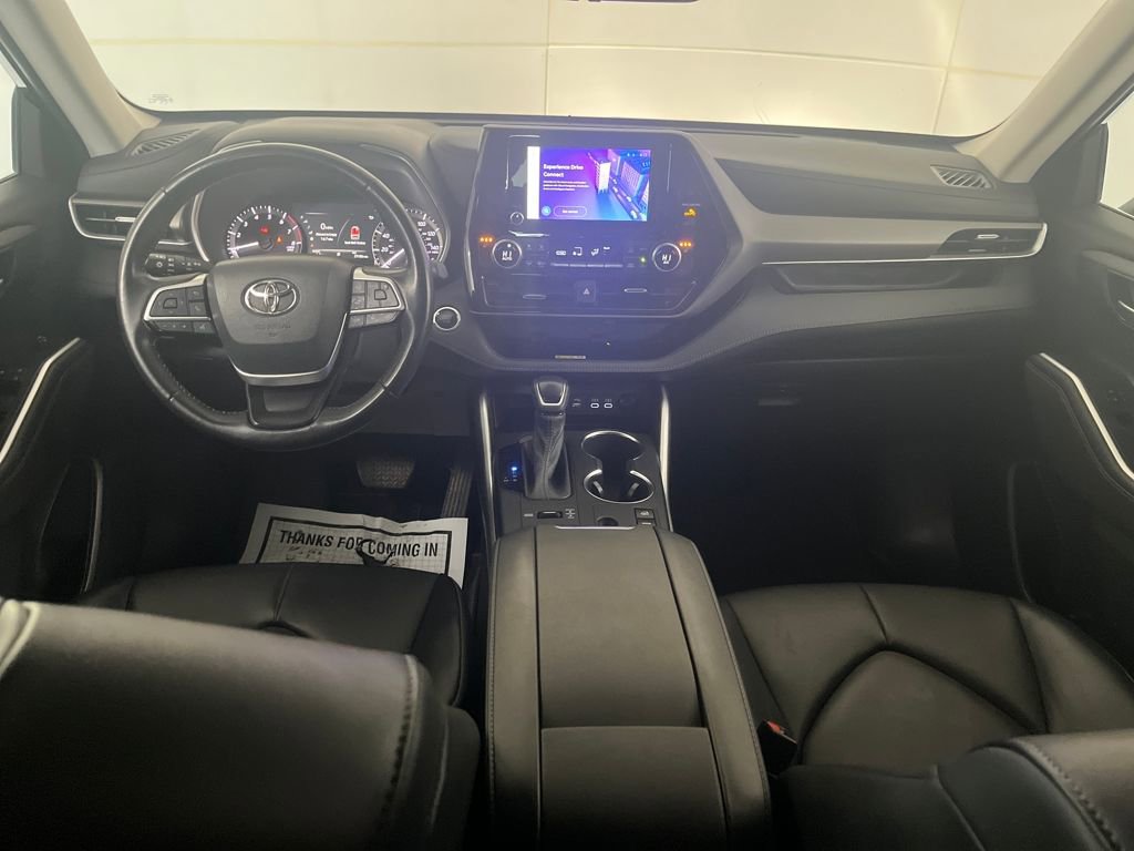 Used 2023 Toyota Highlander XSE image 33