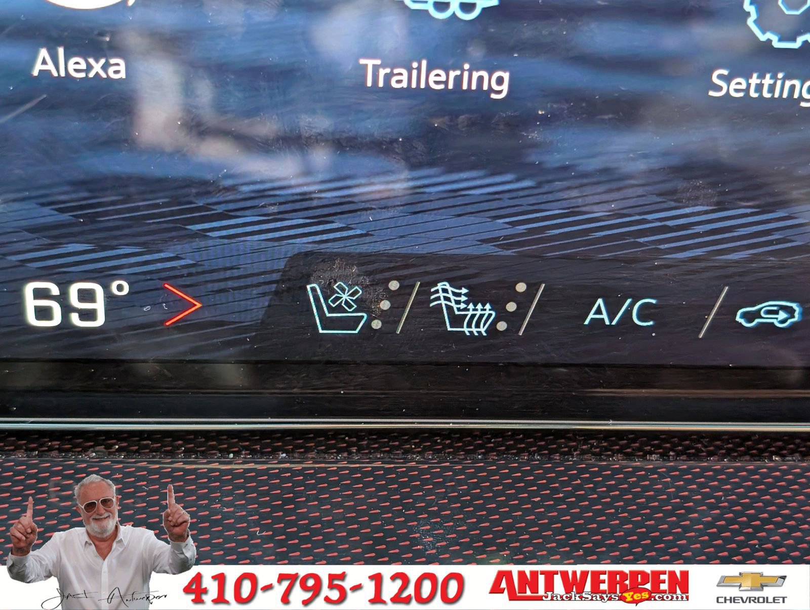 Certified 2024 Chevrolet Traverse RS w/ LPO, Floor Liner Package image 31