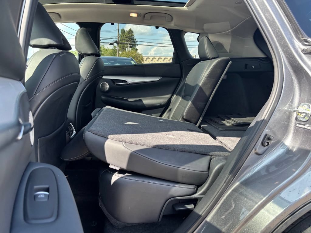 Used 2021 INFINITI QX50 Sensory w/ Accent Package AWD/4WD image 21