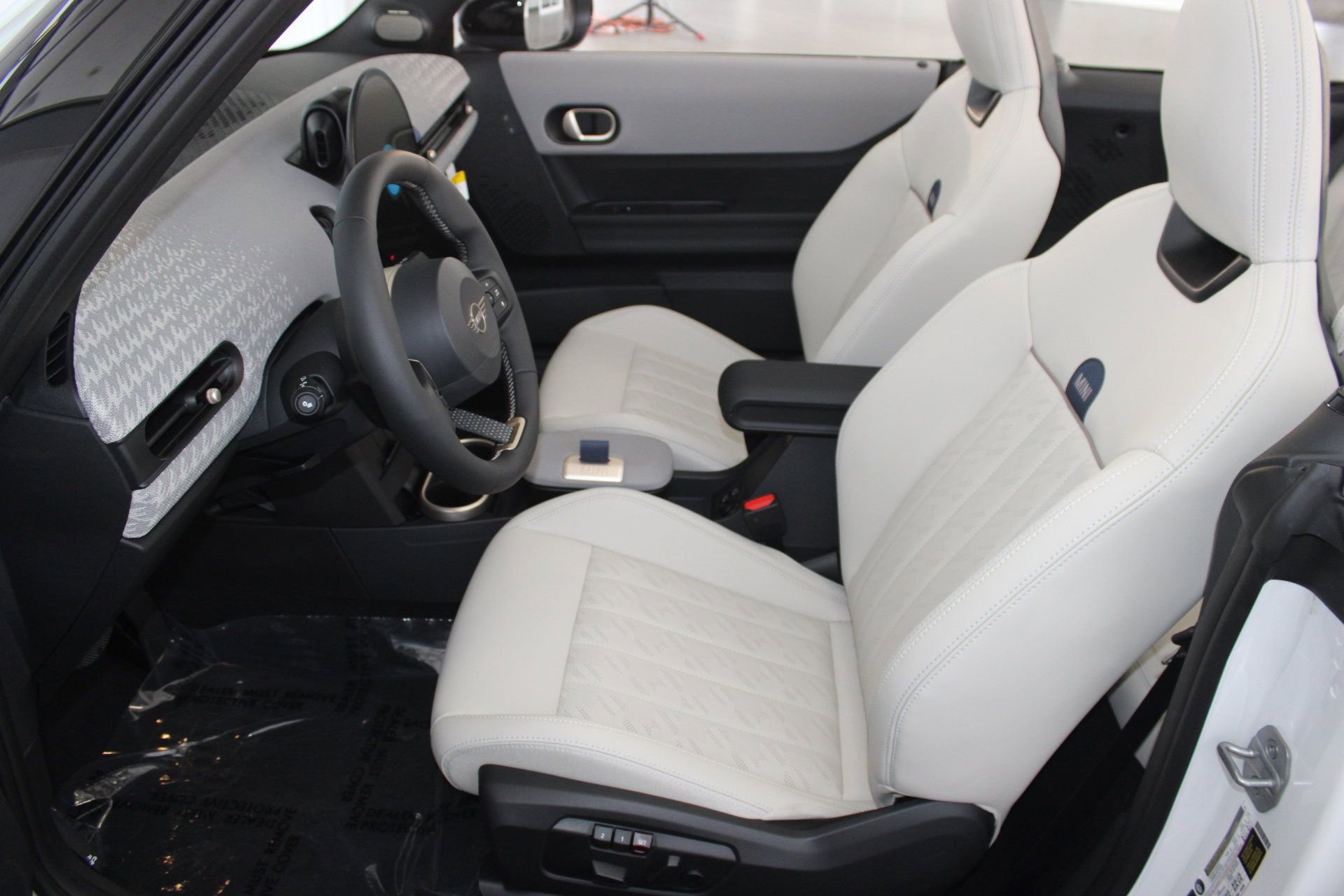 New 2026 MINI Cooper S image 5