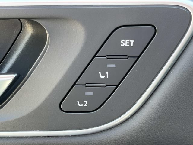 Used 2021 Nissan Rogue SL FWD image 32