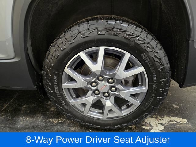 Used 2023 GMC Acadia SLE w/ Driver Convenience Package image 12