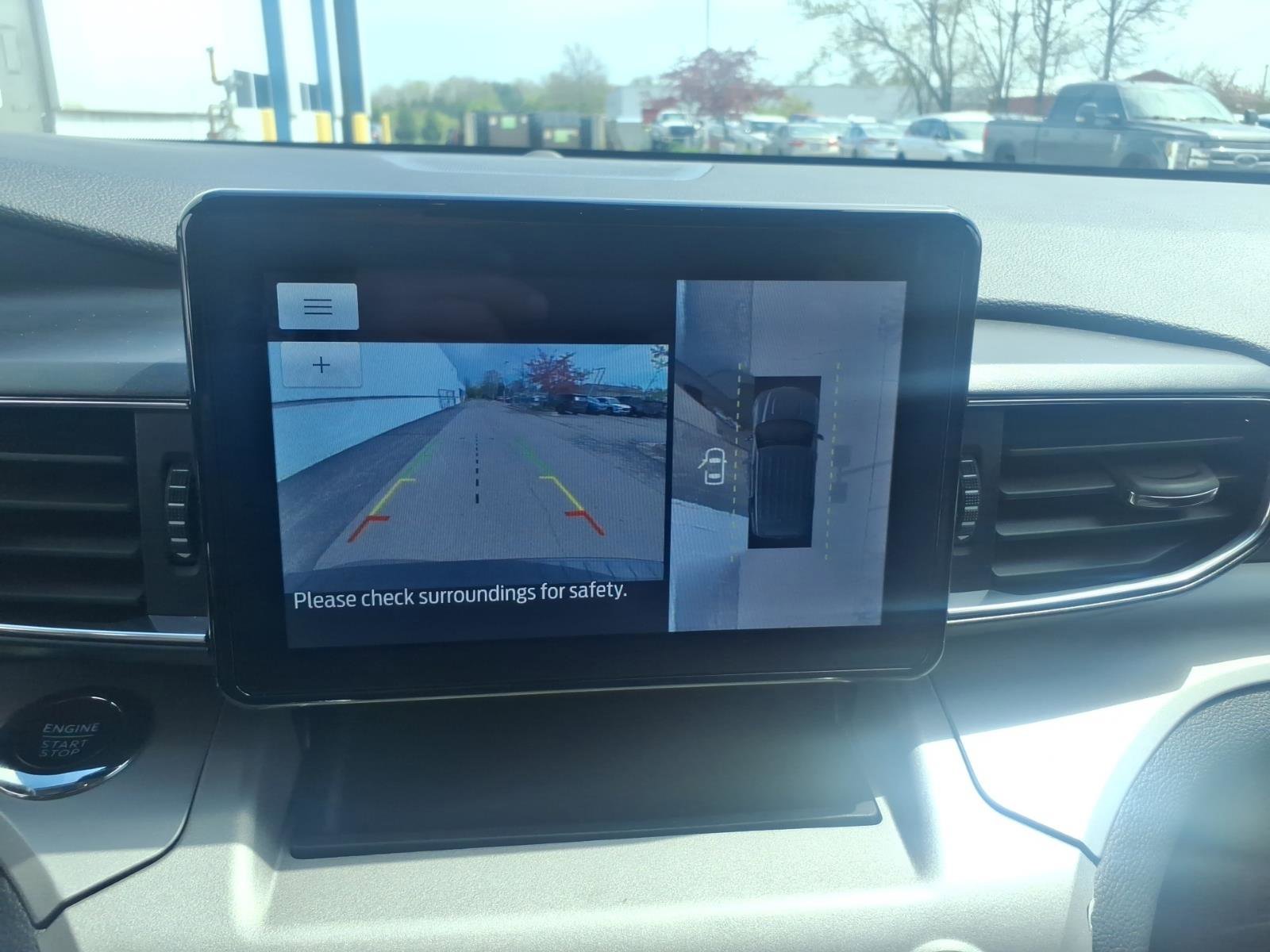 Certified 2023 Ford Explorer XLT w/ Equipment Group 202A AWD/4WD image 19