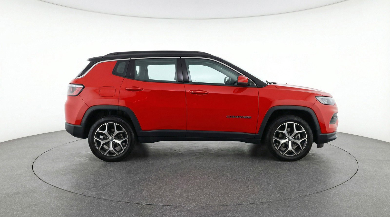 Used 2025 Jeep Compass Limited image 11