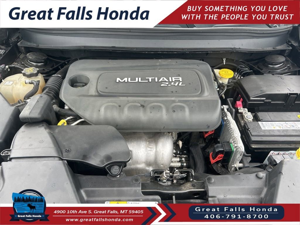 Used 2016 Jeep Cherokee Sport image 32