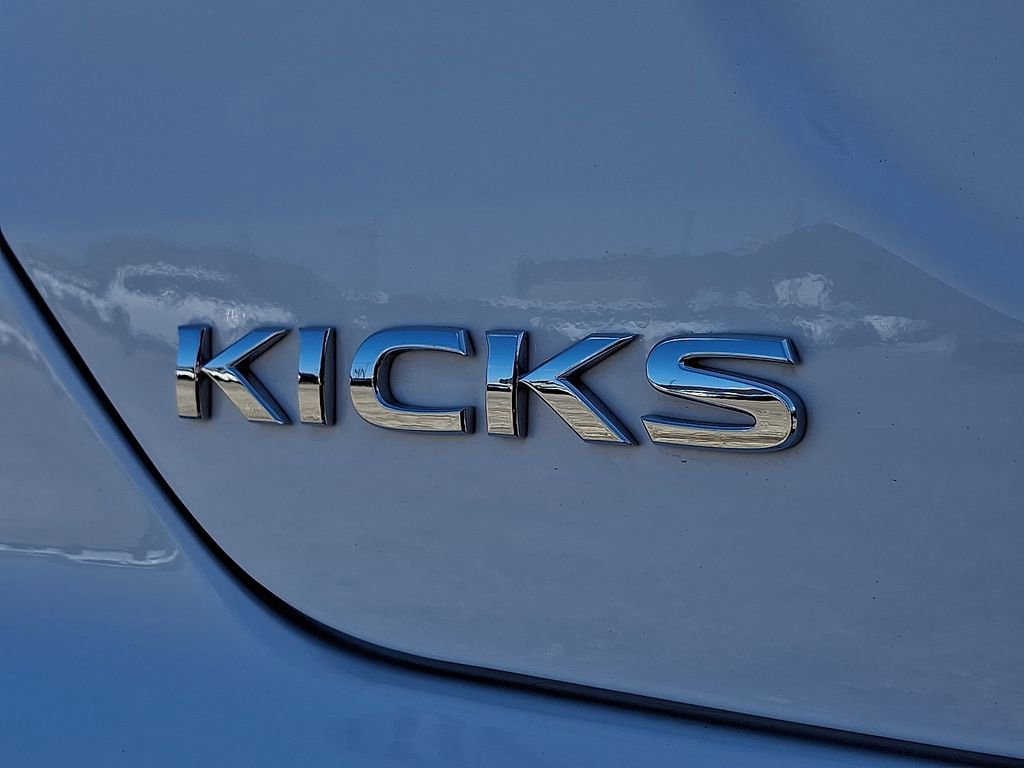 Used 2025 Nissan Kicks Play S image 29