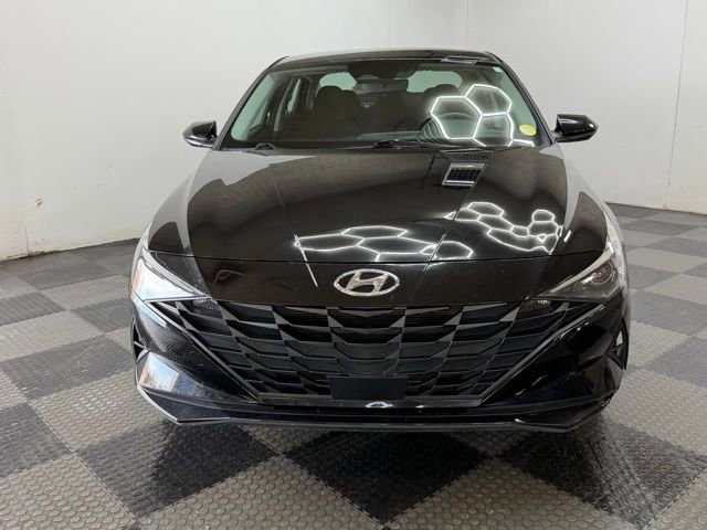 Used 2022 Hyundai Elantra SEL w/ Convenience Package image 4