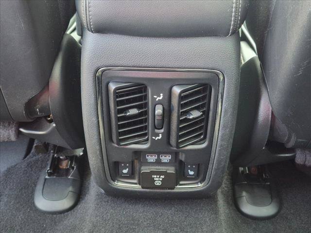 Used 2020 Jeep Grand Cherokee Overland AWD/4WD image 18