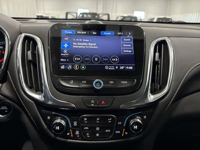 Used 2023 Chevrolet Equinox Premier image 11