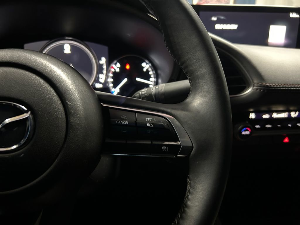 Used 2024 MAZDA MAZDA3 s image 19