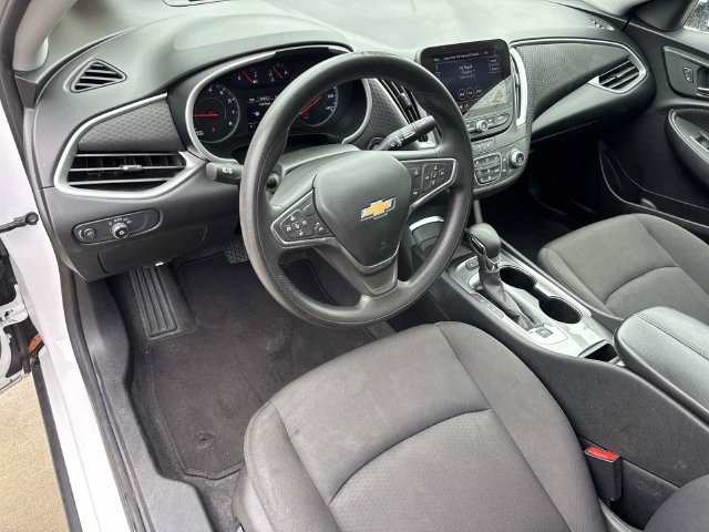 Used 2024 Chevrolet Malibu LT FWD image 18