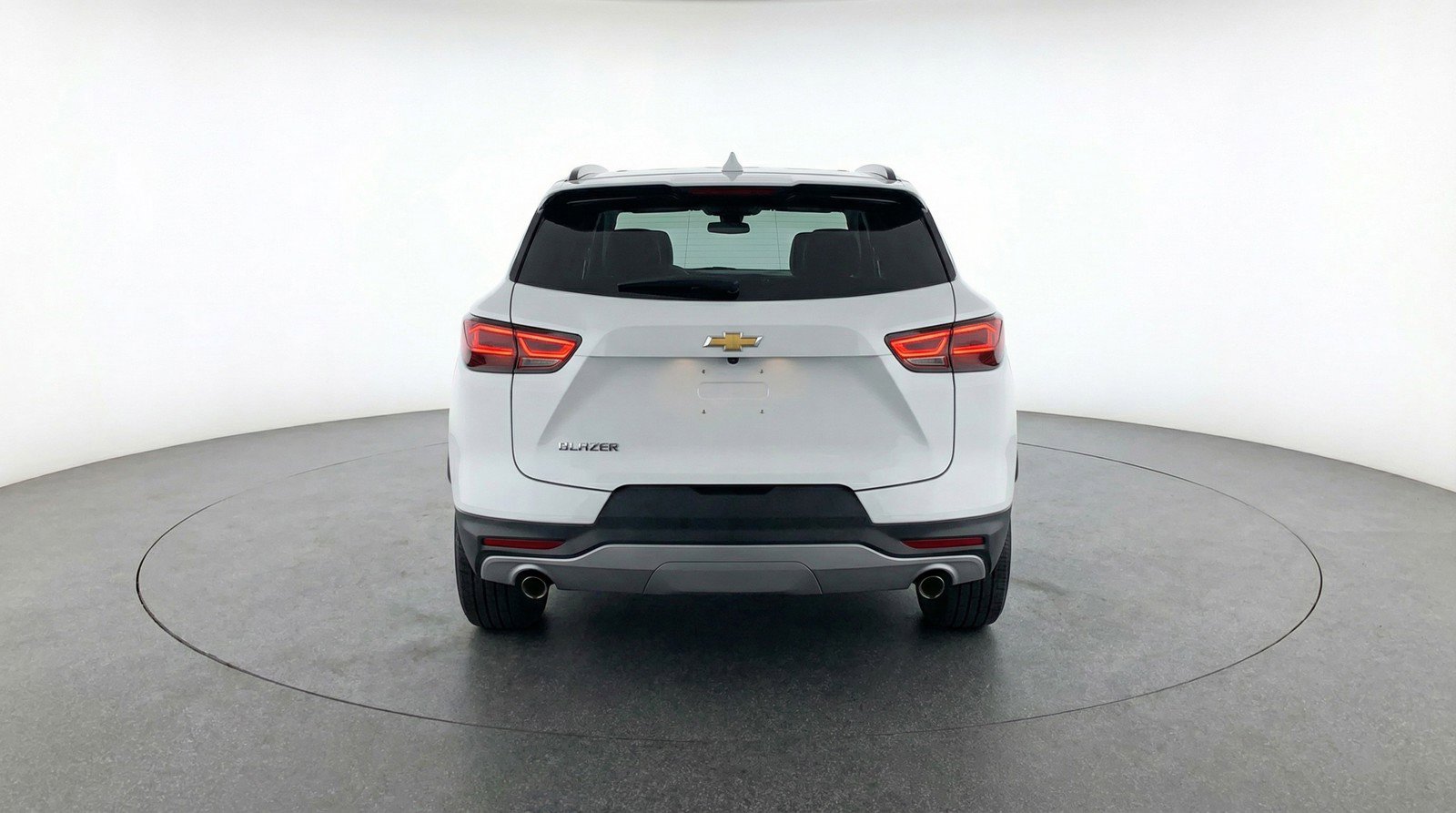 Used 2025 Chevrolet Blazer LT image 7