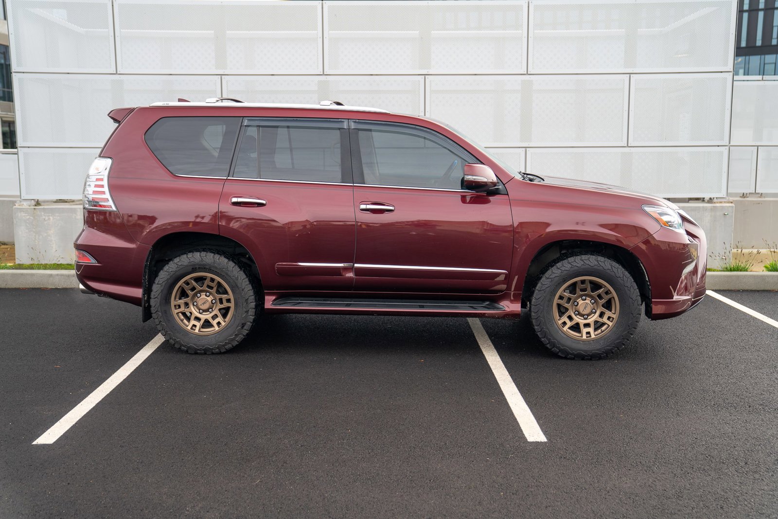 Used 2018 Lexus GX 460 image 8