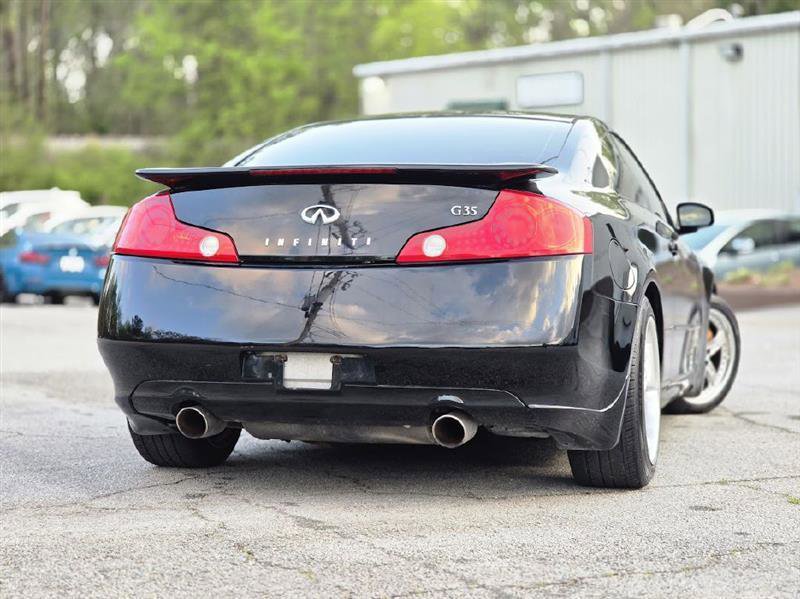 Used 2004 INFINITI G35 Coupe w/ Premium Pkg image 3
