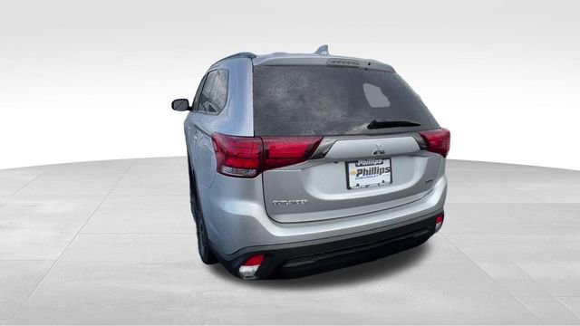 Used 2020 Mitsubishi Outlander SE image 20