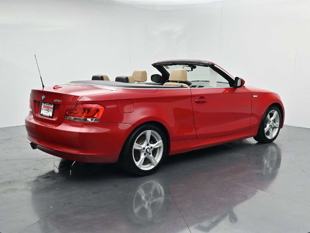 Used 2012 BMW 128i Convertible RWD image 8