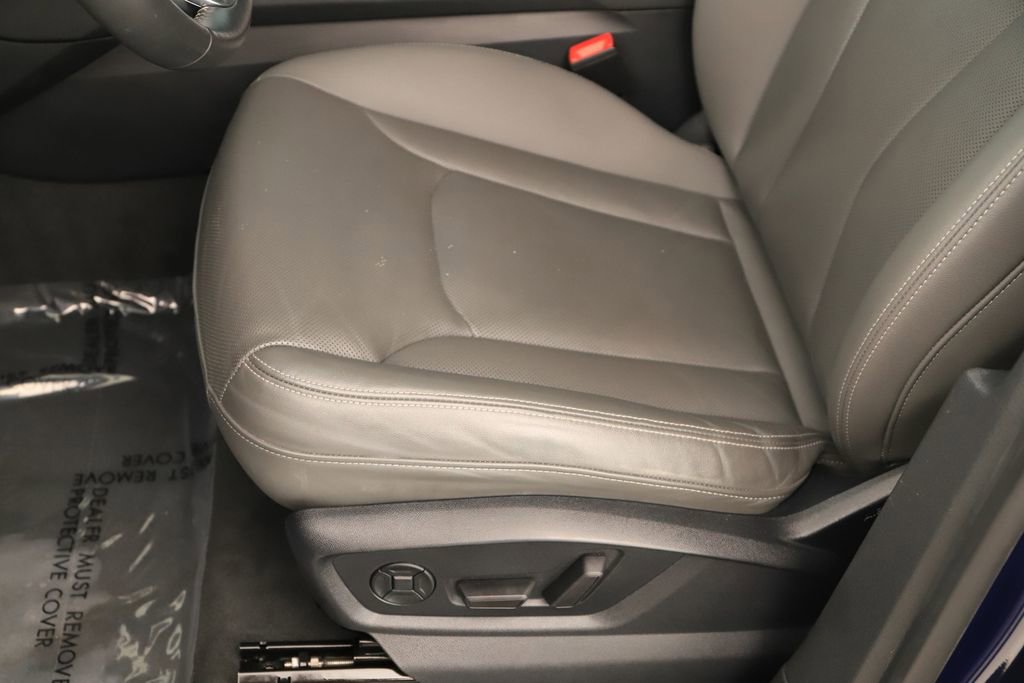 Used 2019 Audi Q8 Prestige image 25