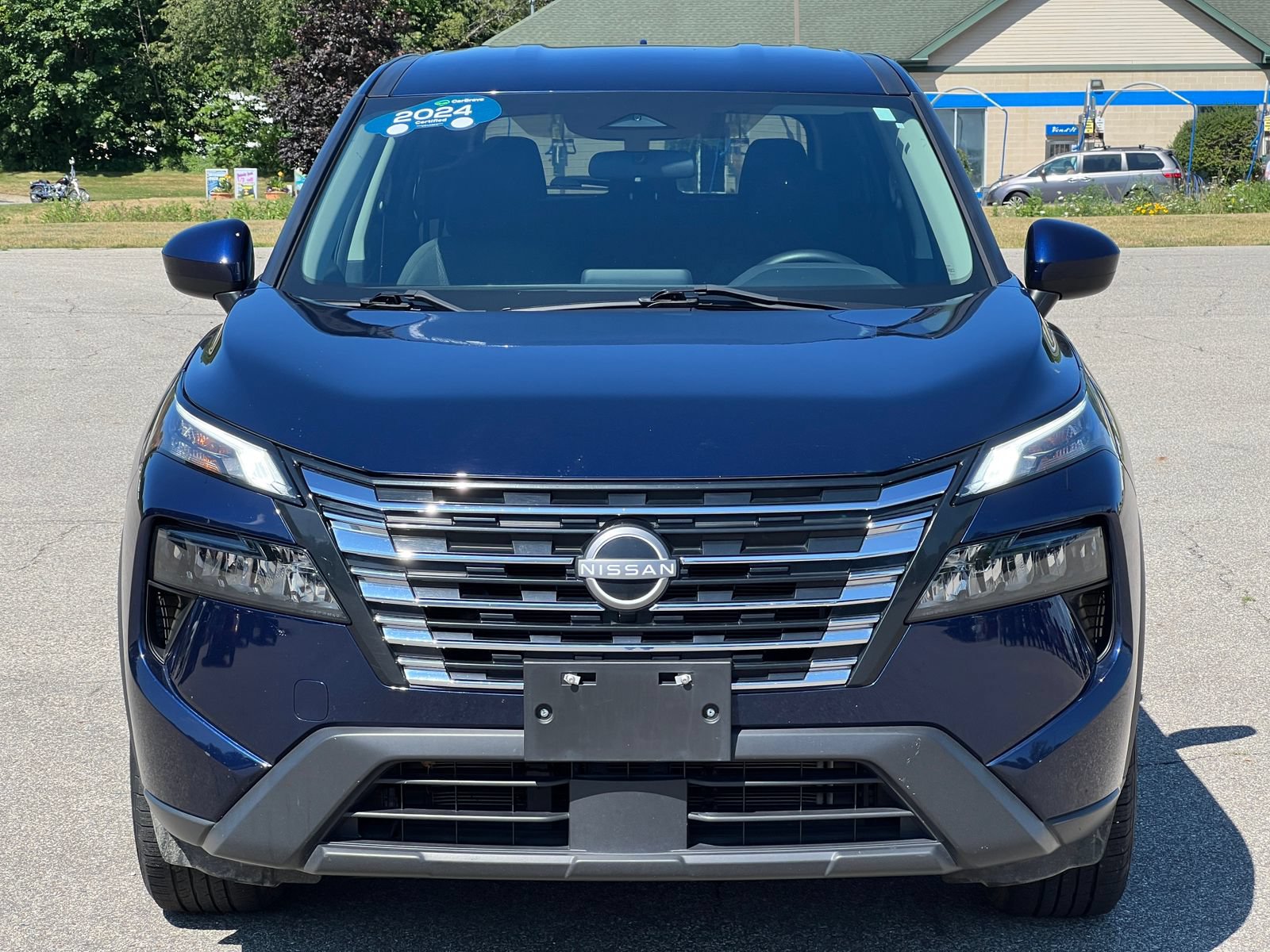 Used 2024 Nissan Rogue SV FWD image 39