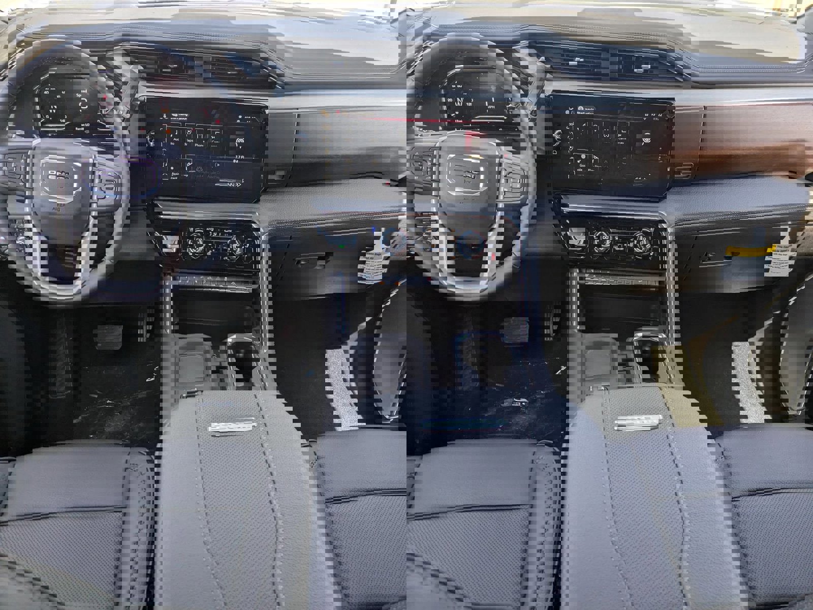 New 2025 GMC Sierra 2500 Denali w/ Denali Reserve Package image 23