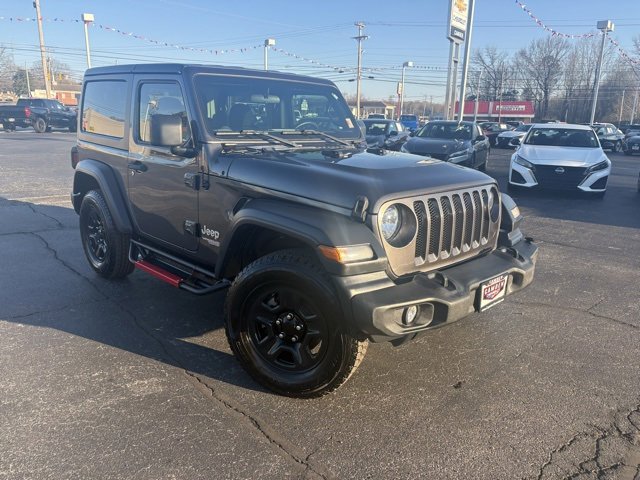 Used 2019 Jeep Wrangler Sport image 3