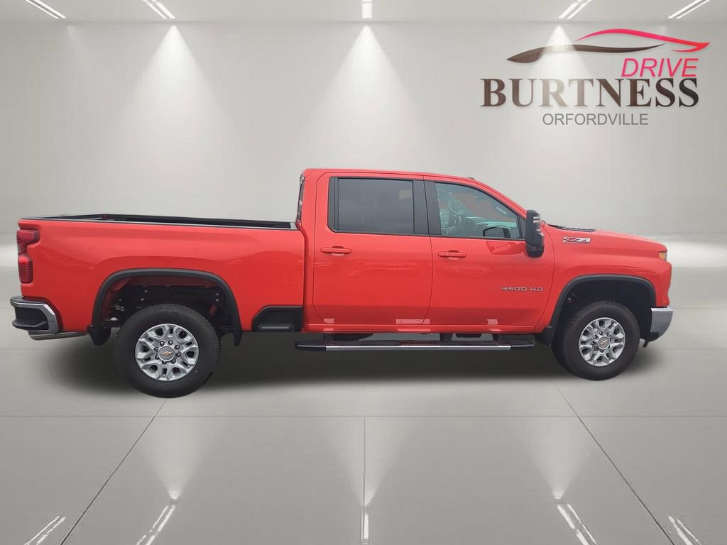 Certified 2026 Chevrolet Silverado 3500 LT w/ Convenience Package AWD/4WD image 9