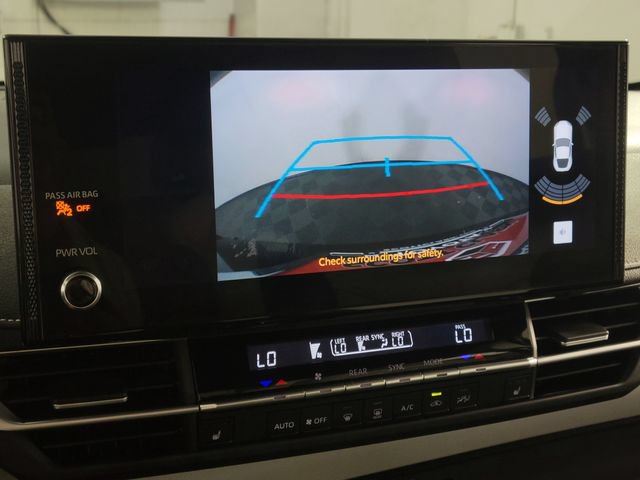 Used 2025 Toyota Sienna XSE w/ XSE Plus Package AWD/4WD image 22