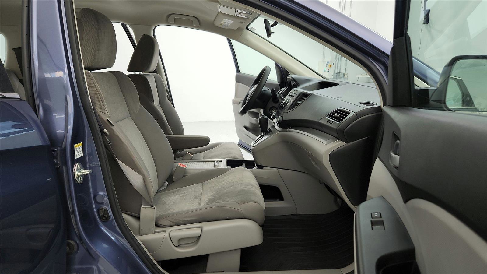 Used 2014 Honda CR-V LX image 17