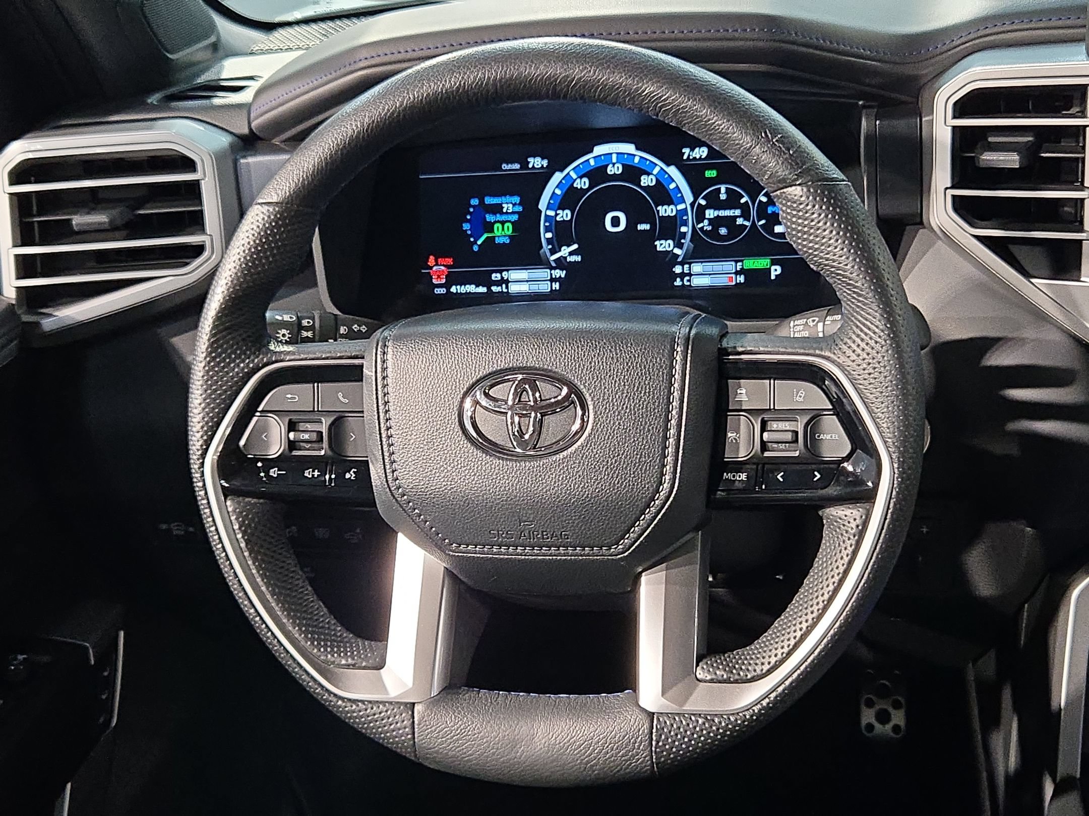 Used 2024 Toyota Sequoia Platinum w/ TRD Off-Road Package AWD/4WD image 26