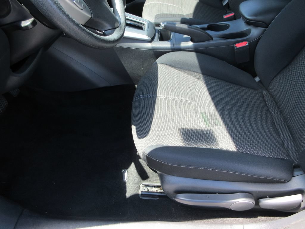 Used 2017 Nissan Sentra S FWD image 19